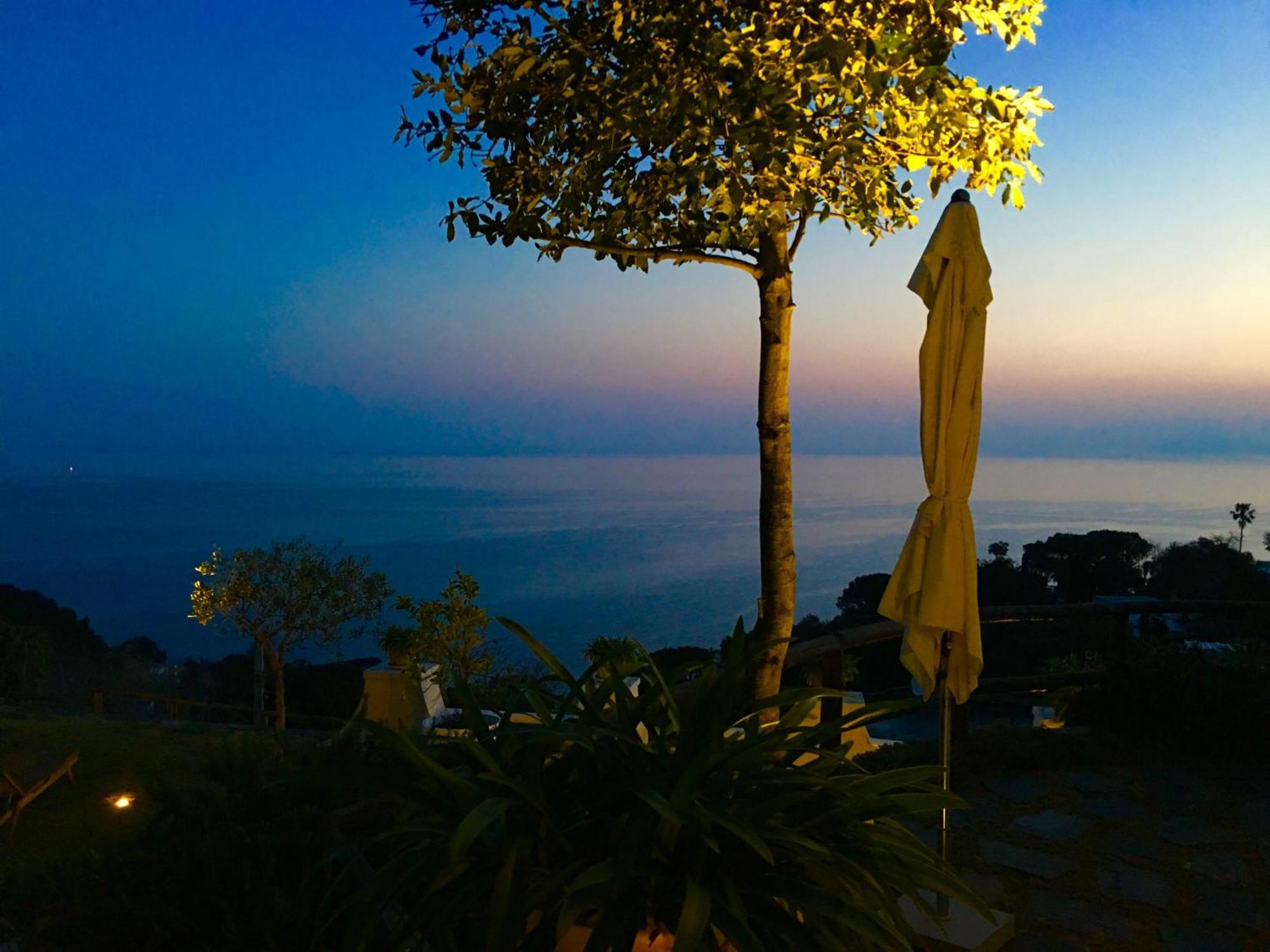 كازاميتْشيولا تيرمي Agapanto Luxury Accommodation المظهر الخارجي الصورة