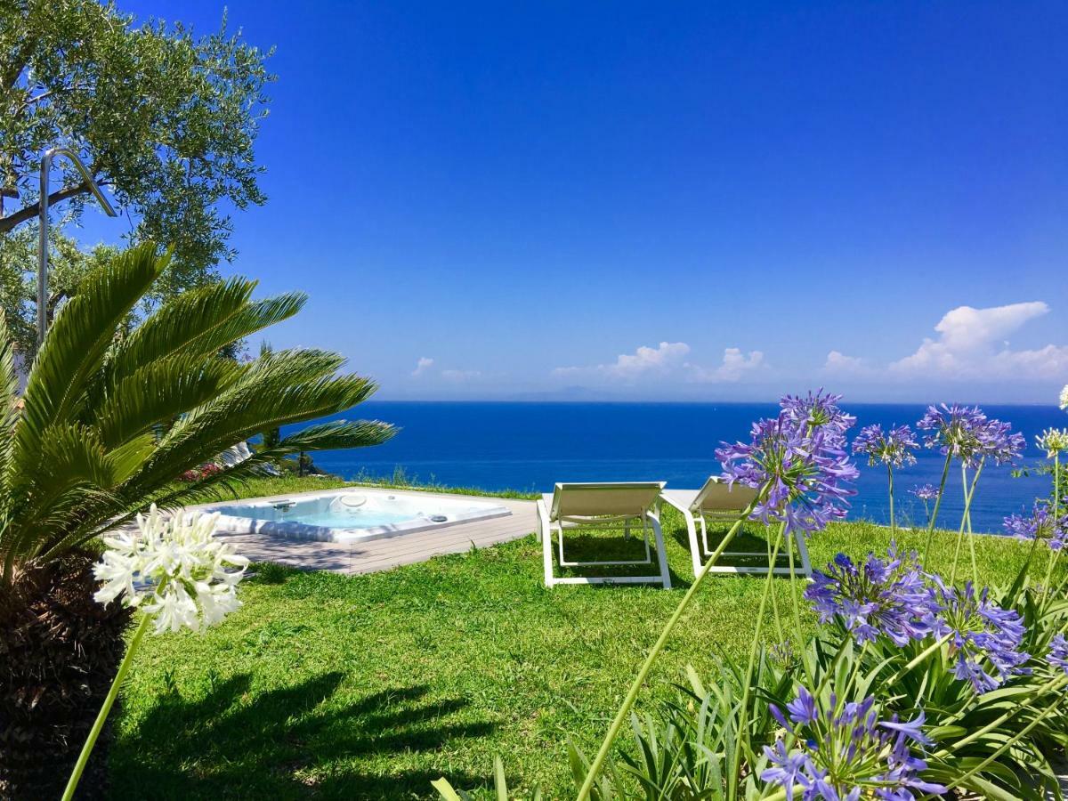 كازاميتْشيولا تيرمي Agapanto Luxury Accommodation المظهر الخارجي الصورة